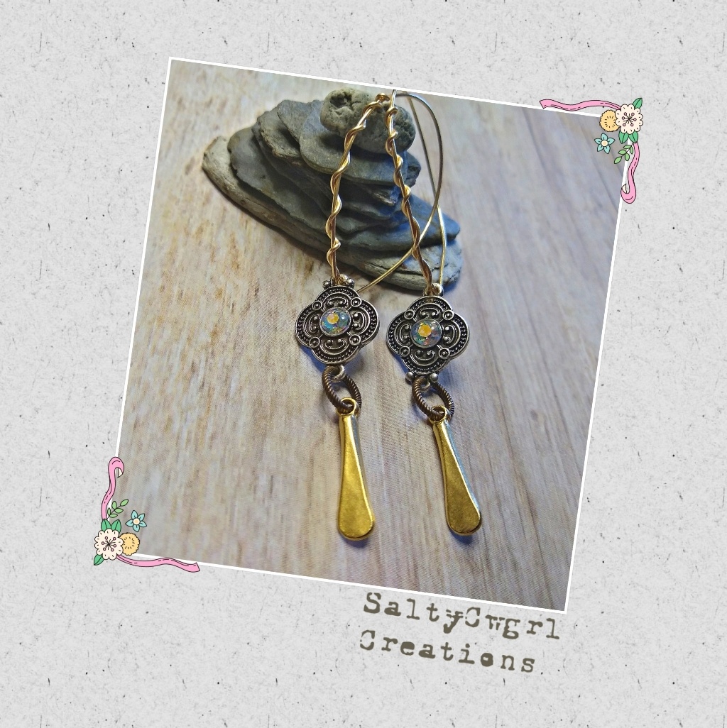 Boho Mixed Color Wire Paddle Earrings